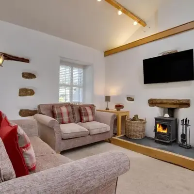 3 Bed in Cark In Cartmel oc-gl090