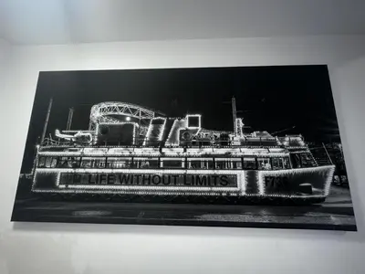 a black and white picture of a theatre without humans at New osborne hot tub and jacuzzi suites in Blackpool