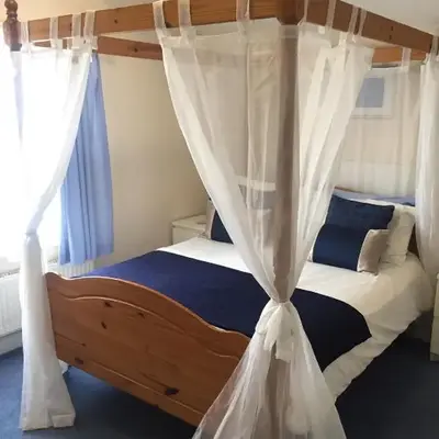Marlow Lodge