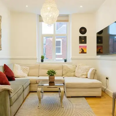 Sidemersey Livings - Spacious Loft for bigger groups - Very Central and Cosy