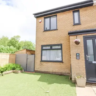 3 Thrimby Court