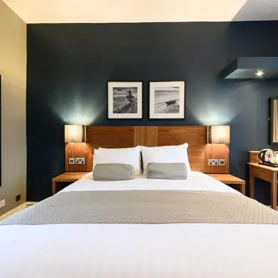 The County Hotel by Innkeeper's Collection