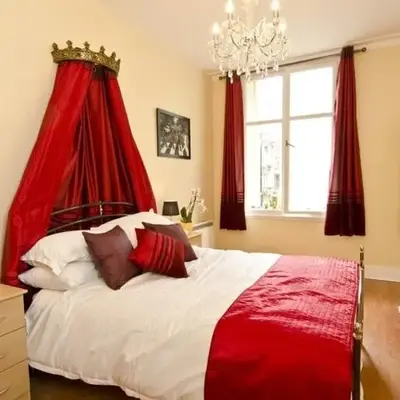 Beatles Apartment