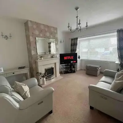 Fylde Coast Stays - Home from Home