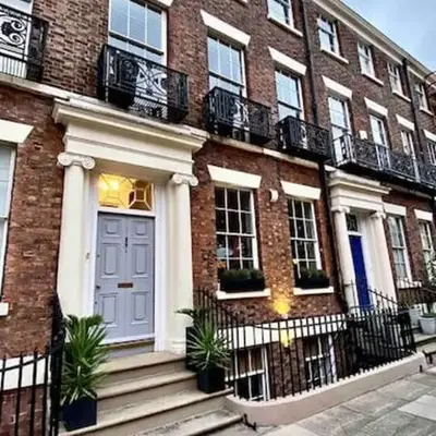 City Centre Georgian Qtr Apartment Canning St 2bed 2bath