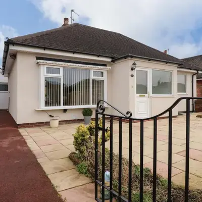 14 Berwick Road