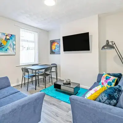 Scott House - Air Host & Stay - Parking - Contractor friendly