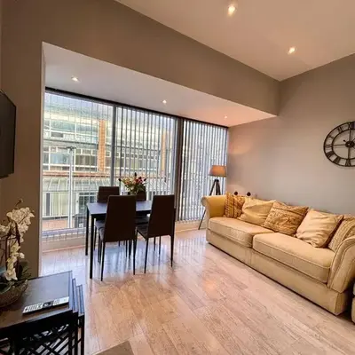 Teds Apartments - Town Centre - Apt 2