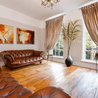 City Centre Georgian Listed Townhouse