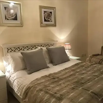The Paradise Suite