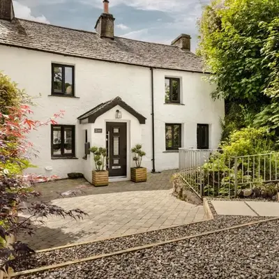 Coronation Family Cottage