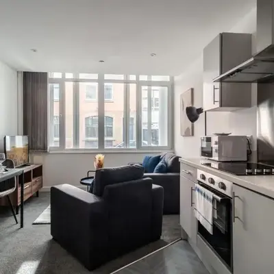 Central Preston Modern 1 Bedroom Apartment