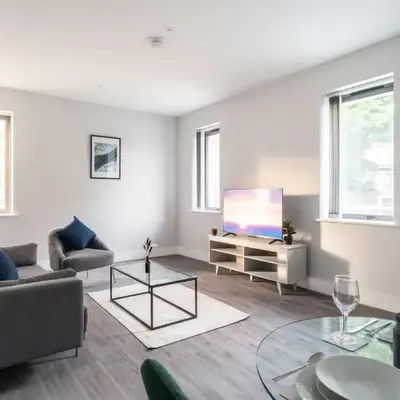 Modern 1 Bed Apartment in Waterloo Liverpool