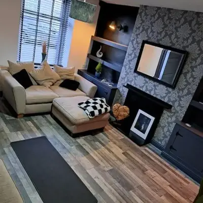 Cosy 19th century town-house