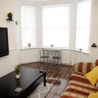 Cosy Orrell Park Retreat Near Anfield and Aintree