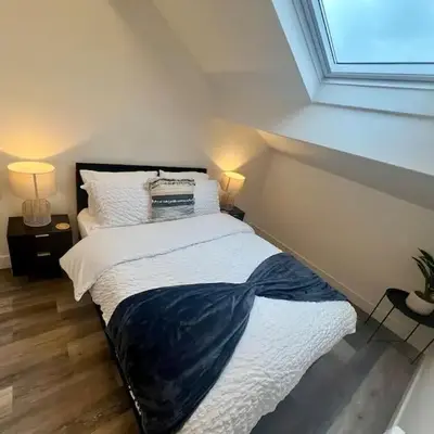 2 Bed Preston City Centre Flat - Sleeps 4 with parking