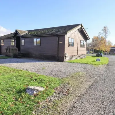 Kellet Lodge Lakeside 26