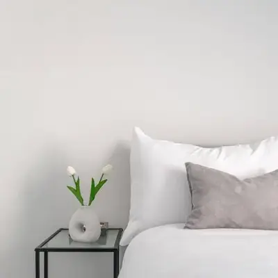 Modern 1-Bedroom City Centre Apartment