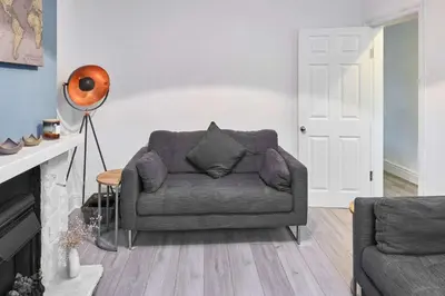 Gallery image of Host & Stay - Thurstane Street in Bolton
