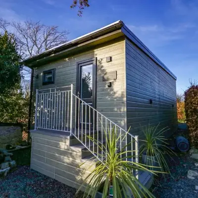Elderflower Lodge