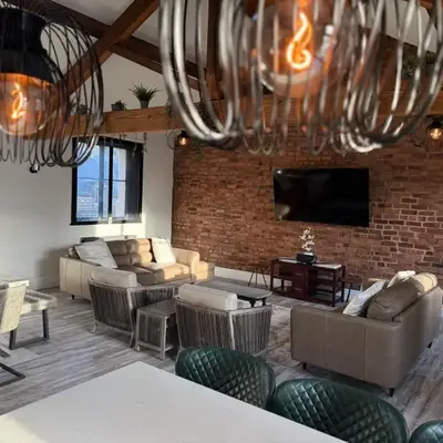 Stylish city centre Penthouse
