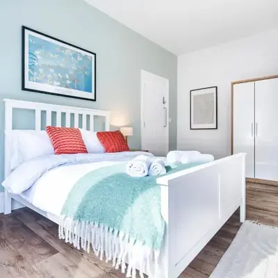 5 Bedroom House All En-Suite Ideal for Contractor Stays