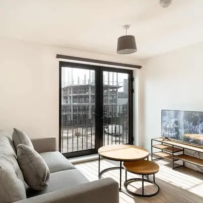 Spacious & Bright 1 Bed Apartment in Liverpool