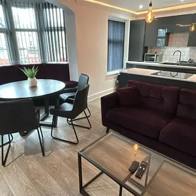 Luxury Seaside Apartments with Free Parking