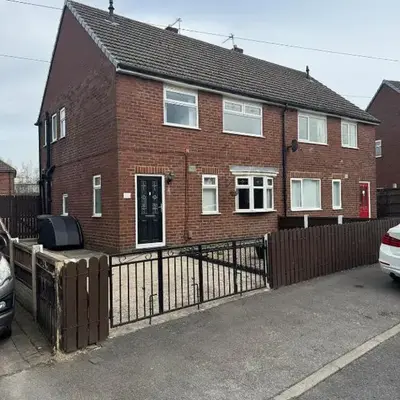A spacious 3 bed semi-detached