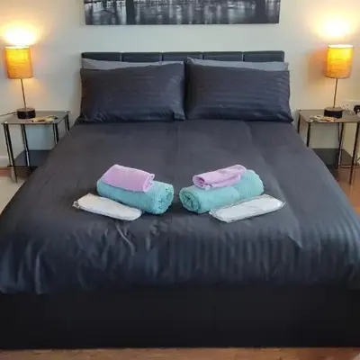 Modern Studio Flat in Wigan
