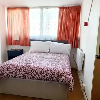 Second or Top Floor Studio Flat