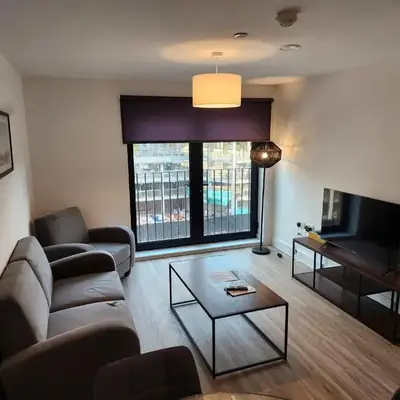 Modern & Spacious 1 Bed Apartment in Liverpool