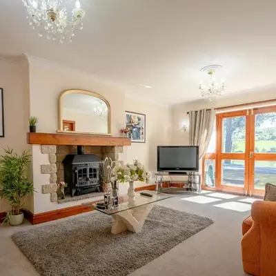 Pendle View Gatehouse Lakeside Stay