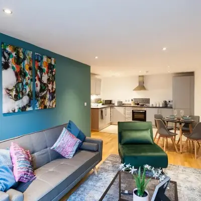 Modern City Apartment By Chalefor Living