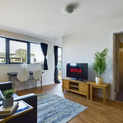 Group-Friendly City-Centre Flat Wifi