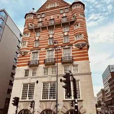 White Star Line Hotel