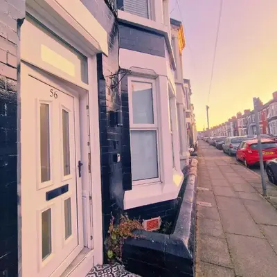 5 star Luxury Home by Liverpool Football Stadium