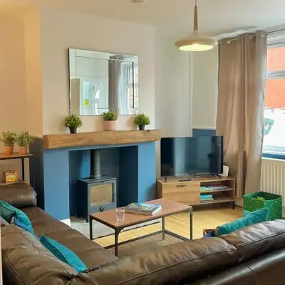 Your ideal 3-bedroom home to stay in Leyland