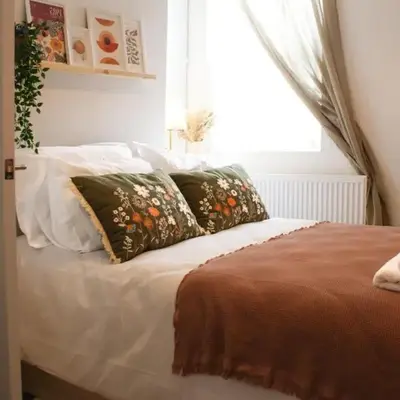 #55 Spacious2BR End-Terrace in Kensington Sleeps 6