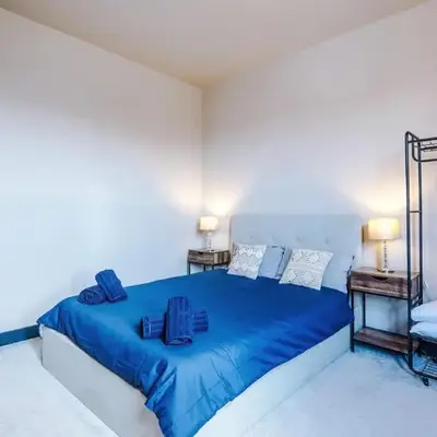 Bright Flat with Wifi