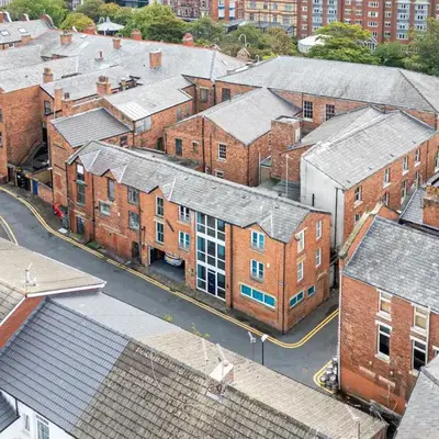 Luxury stay in Central Southport