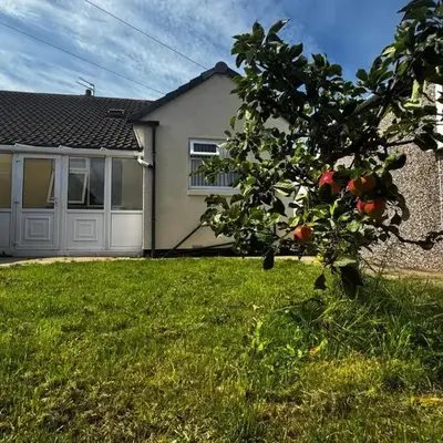 Chic 2-Bed Loft Bungalow