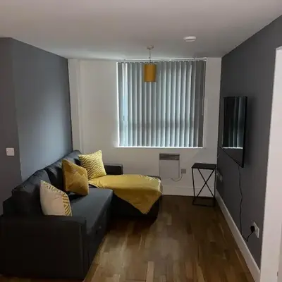 Modern City Centre Apartment