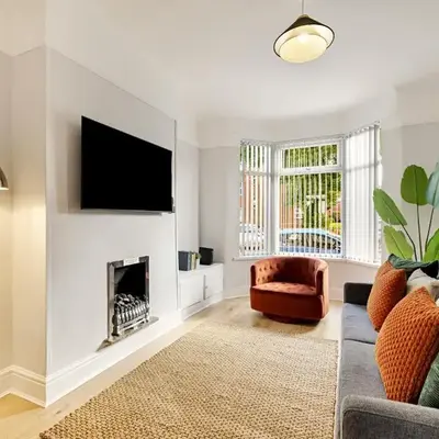 Balfour House - Air Host & Stay - Sleeps 8