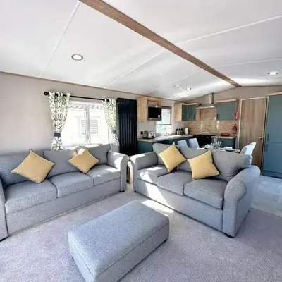 Modern Caravan 2025 with Decking