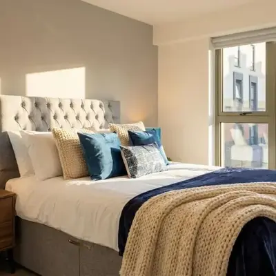 Contemporary 1BED Apartment in Liverpool w Balcony