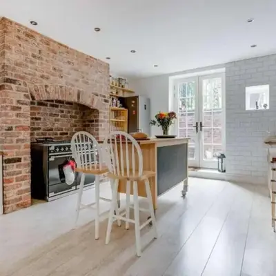 Georgian Residence - 4BR Modern Living