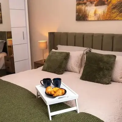 Links Apartment