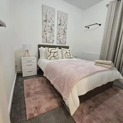 Room 2 Shared House 3 min from Stadium