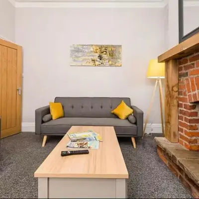 Carnarvon Stays - 2 bed Family Home - Free WiFi